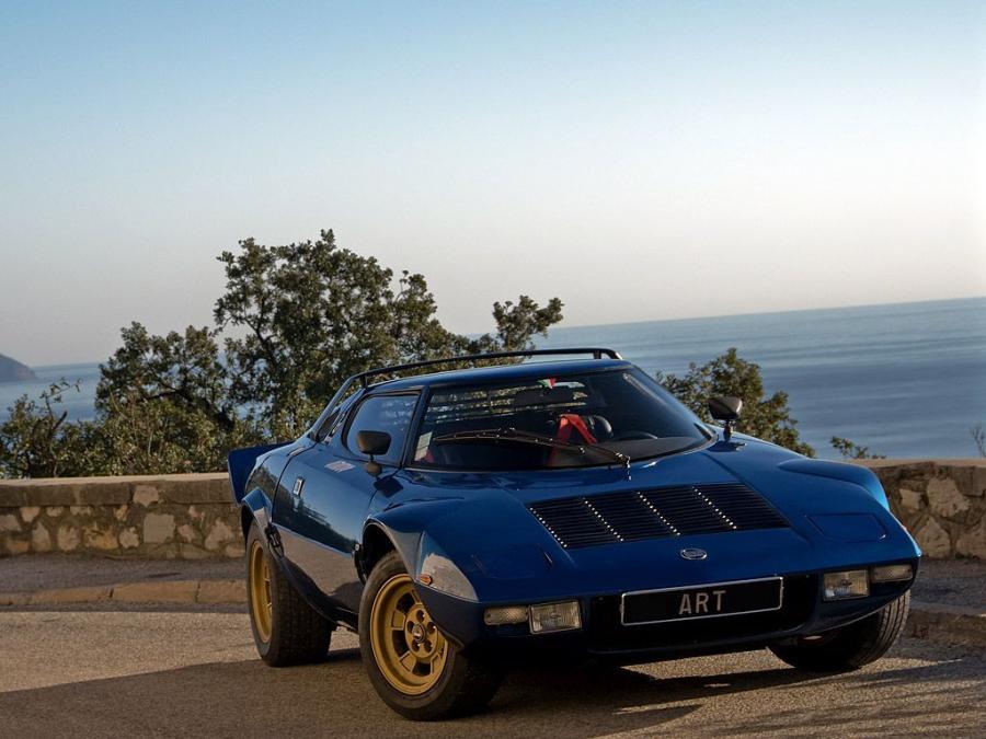  Lancia Stratos 1973 года  (фото 1 из 17)